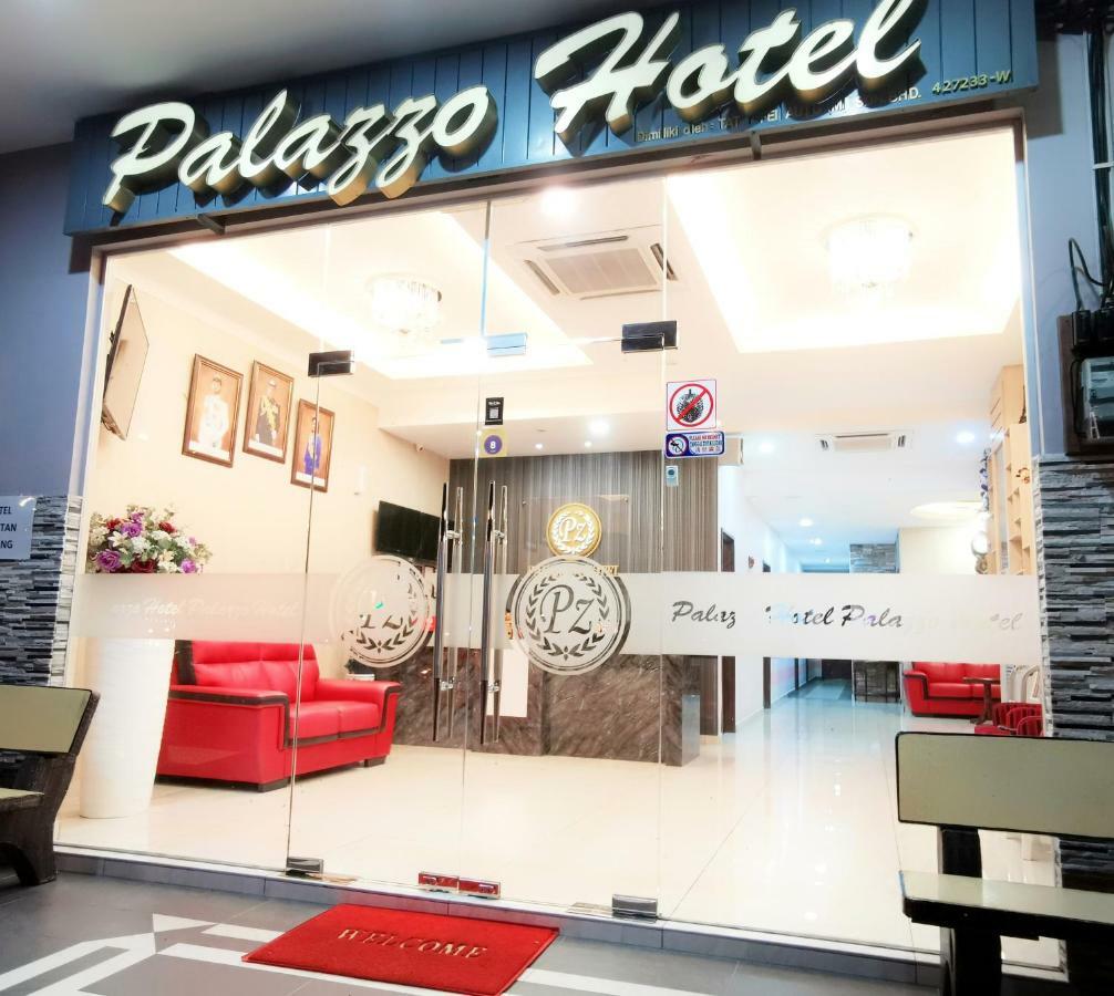 Palazzo Hotel Kulai Exterior photo